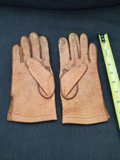 Vintage Women's Size 9 Pigskin Ladies Driving Gloves Brown Leather Stitching