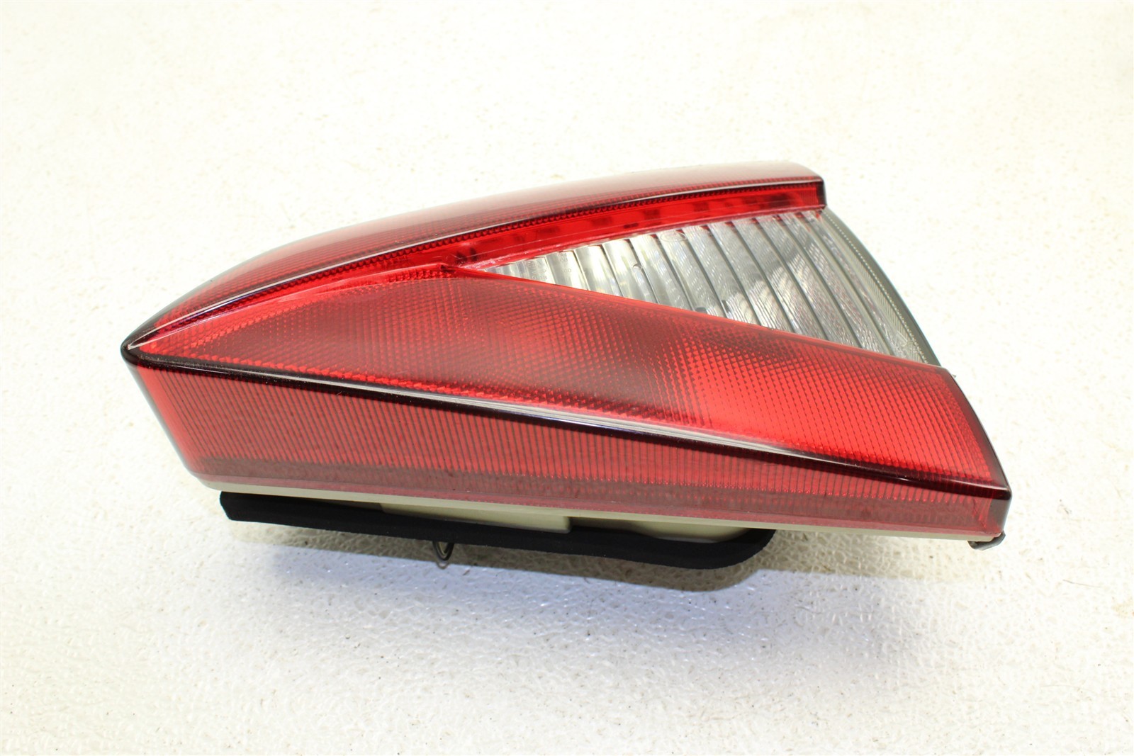 2013 Maserati GranTurismo Rear Right Inner Trunk Tail Light Lamp 285757 08-13