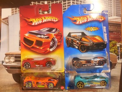 HOT WHEELS MEGA THRUST NIGHT BURNER LOT 4 SPECIAL FEATURES HALLOWEEN FREE SHIP