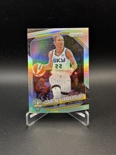 2025 Panini Prizm WNBA Silver Prizm Courtney Vandersloot Chicago Sky #124