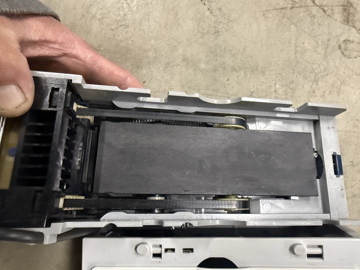 Refurbished Mars MEI AE 2611u7 Bill Acceptor – Accepts $1, $5, $10, $20 Bills