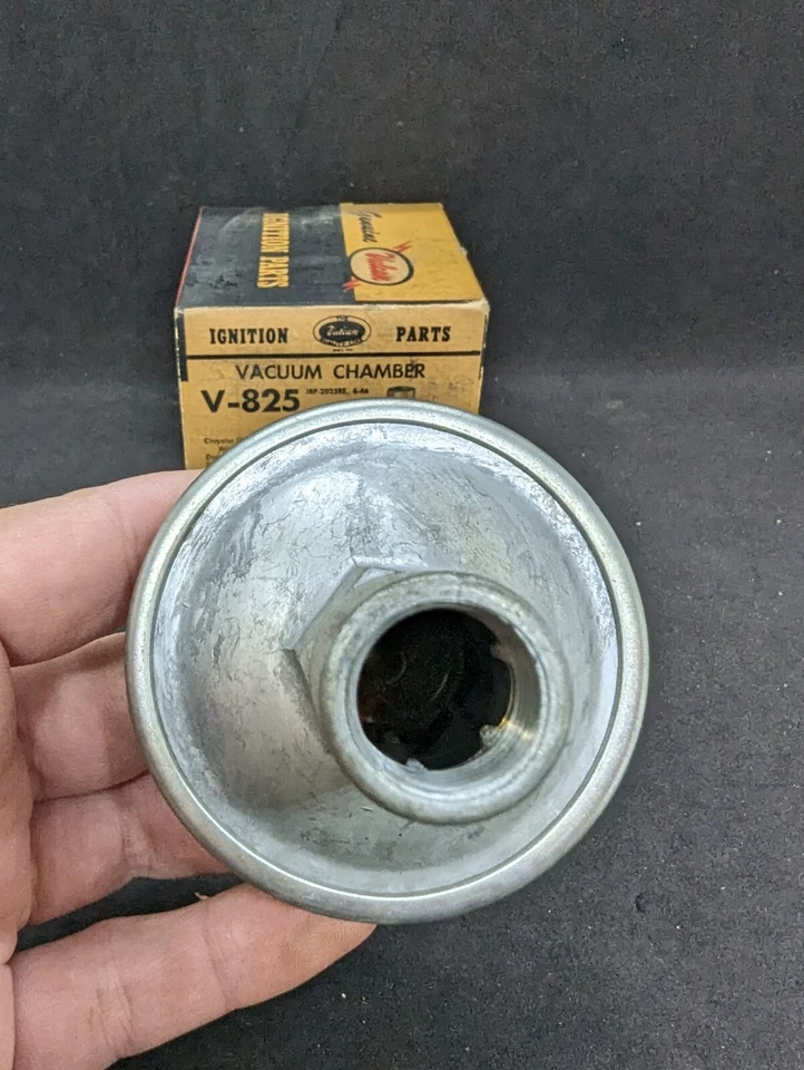 NORS 1958 CHRYSLER WINDSOR SARATOGA DODGE 8 CILINDROS CORONET ROYAL VÁCUO ADVANCE - Imagem 3 de 4