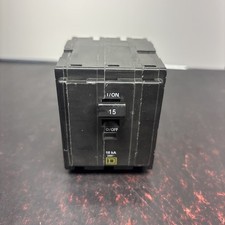 ORIGINAL New Circuit Breaker Square D QO315 15 Amp 3 Pole 240V Plug-In