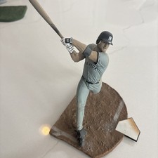 2002 Jason Giambi New York Yankees #25 Figurine Batting Road Gray 