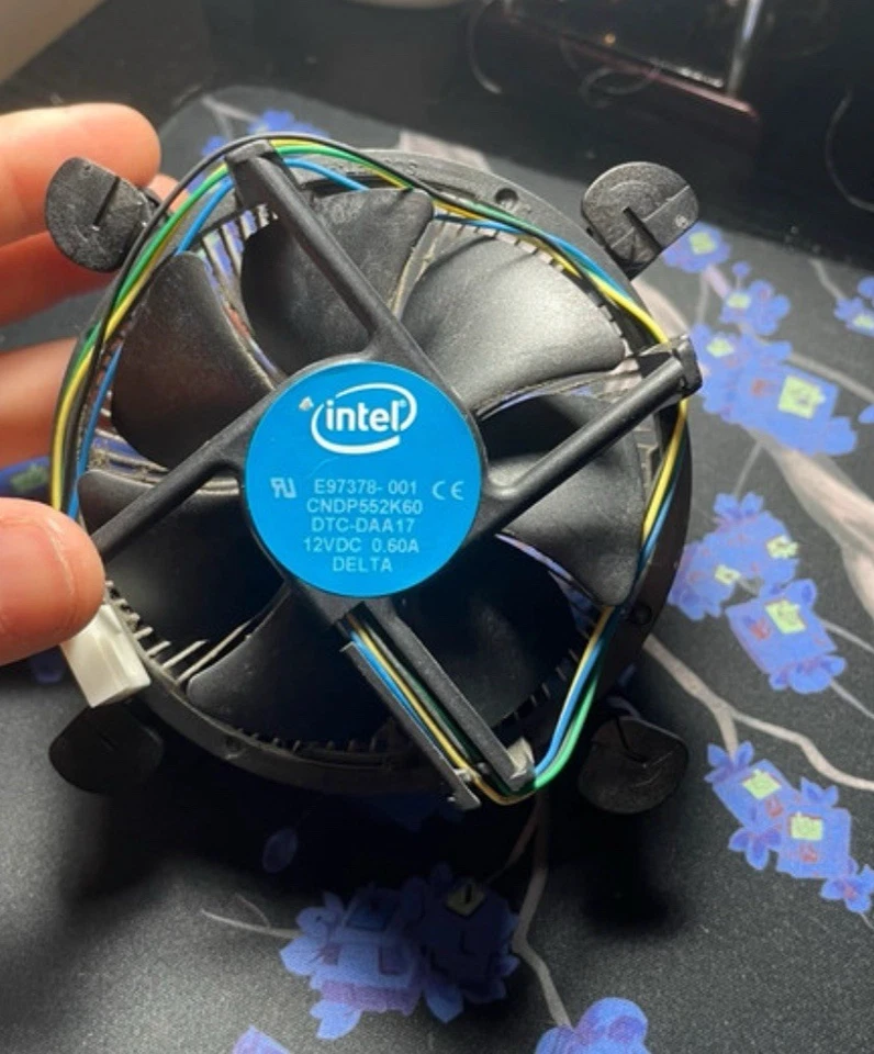 Intel Core I5-4460 3.2GHz LGA1150 CPU SR1QK FUNZIONANTE + DISSIPATORE STOCK - Immagine 3 di 3