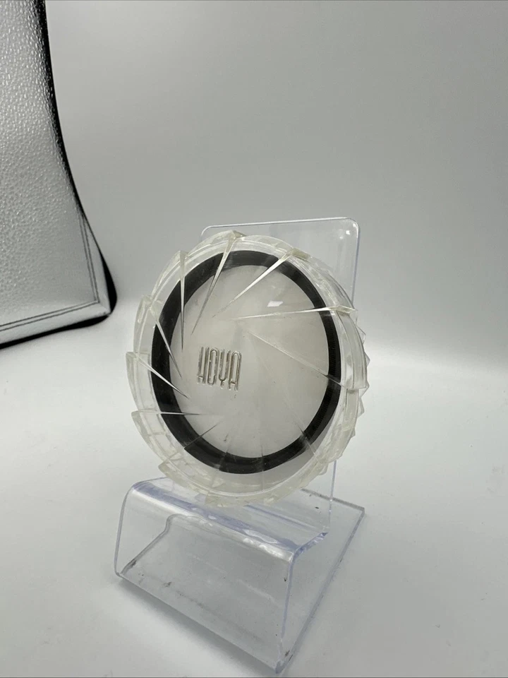 Hoya 62mm +2 Lens With Casing - Image 2 of 4