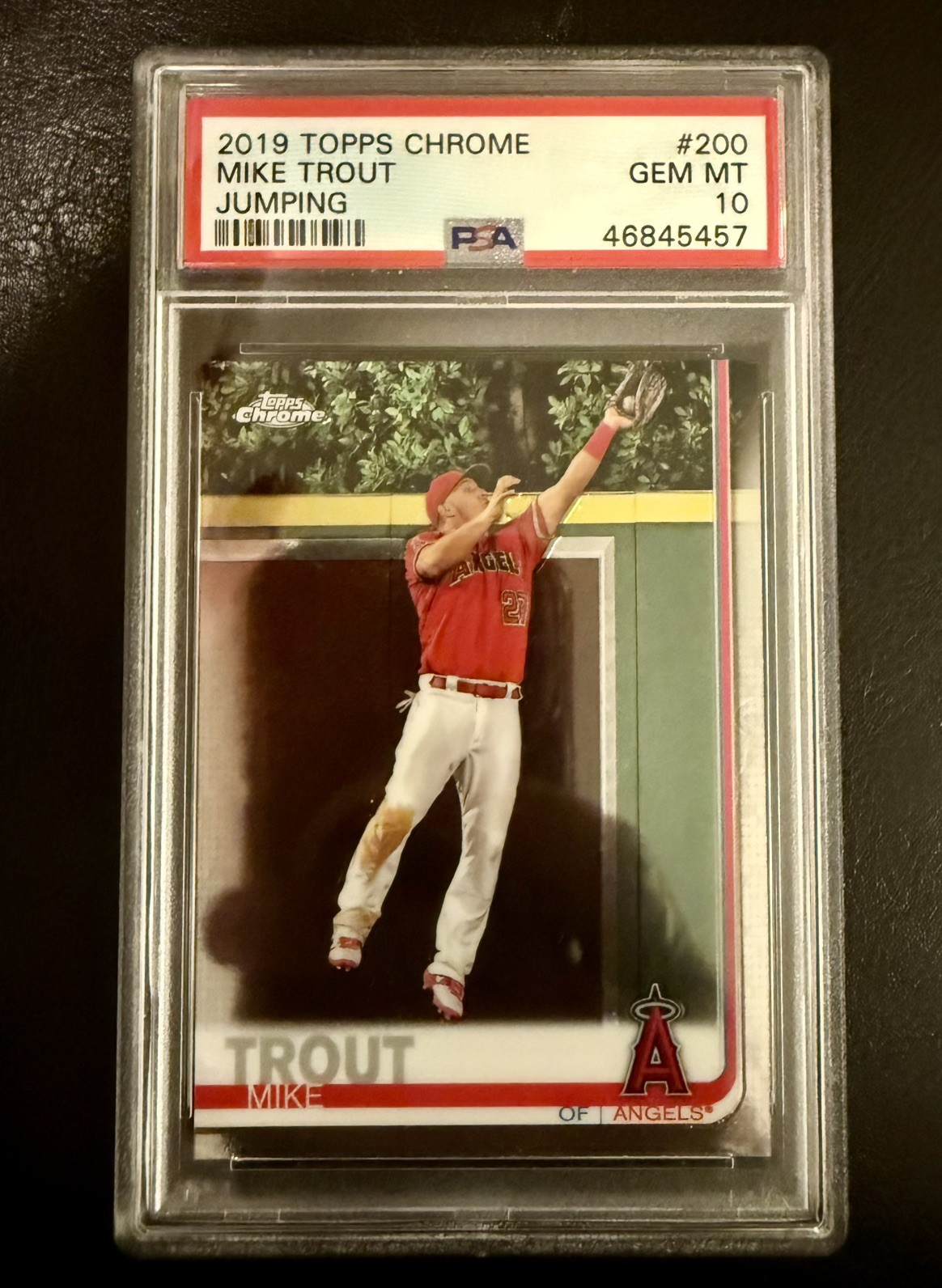 2019 Topps Chrome Mike Trout Jumping # 200  PSA 10 Gem Mint