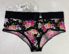 Torrid Cheeky Underwear Plus Size 4 Black w/ Skulls  Flowers Nylon Spandex Lace