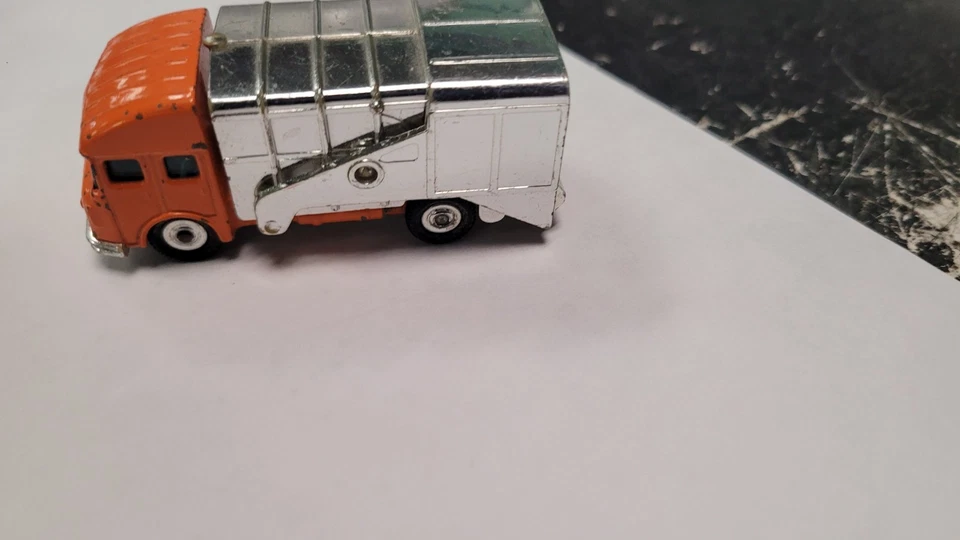 Corgi Juniors S & D Refuse Garbage Truck Van, 1/64 Orange - Image 3 of 4