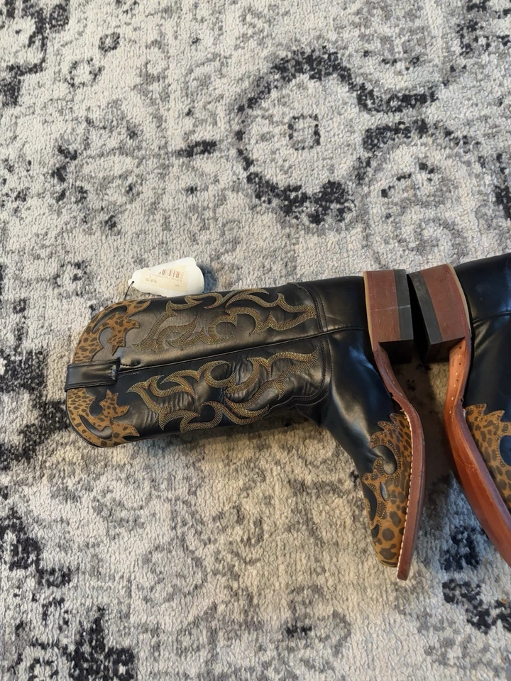 Botas vaqueras de cuero de becerro con estampado de leopardo Nocona para mujer talla 7 B Foto 4 de 4