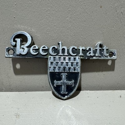 130071 Beechcraft Emblem