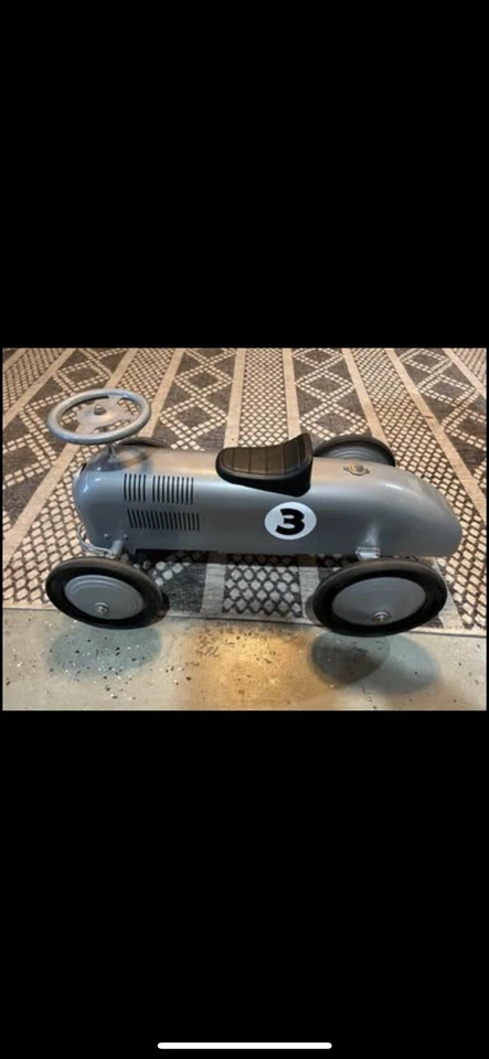 Silver Streak Racer Foot to Floor Retro Scooter Classic Race Car - Image 2 of 4