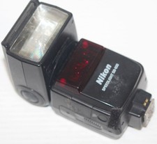 AS IS Parts, Powers On - Nikon SB-600 Speedlight Film Camera Shoe Mount Flash