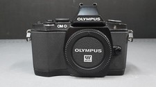 Mirrorless Interchangeable Lens Body Model OM D E M5 OLYMPUS