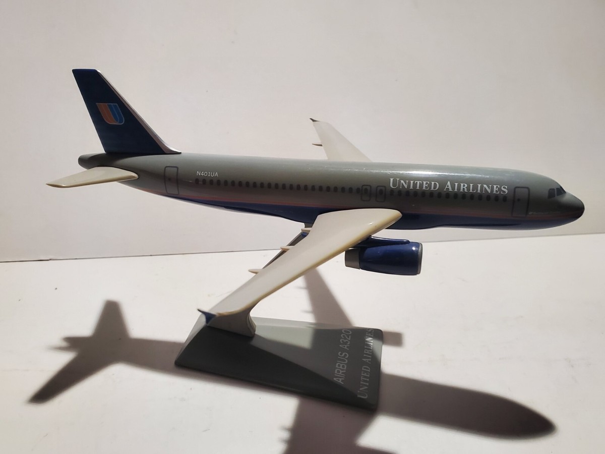青島航空　エアバス　A320neo　1/200　モデルプレーン　未使用/非売品 Amazon.co.jp: 1/200スケールANAエアバスA320neo飛行機合金モデル