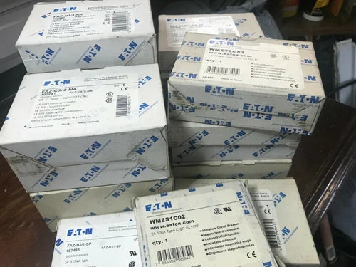 Eaton WMZT1C01 Circuit Breaker 1 Amp 1 Pole Fixed Thermal/Fixed Magnetic 