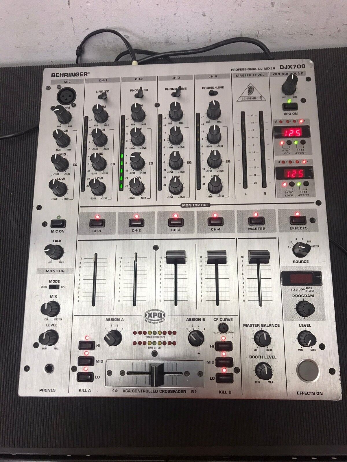 Behringer DJX700 Professional DJ Mixer w/Cord *Parts