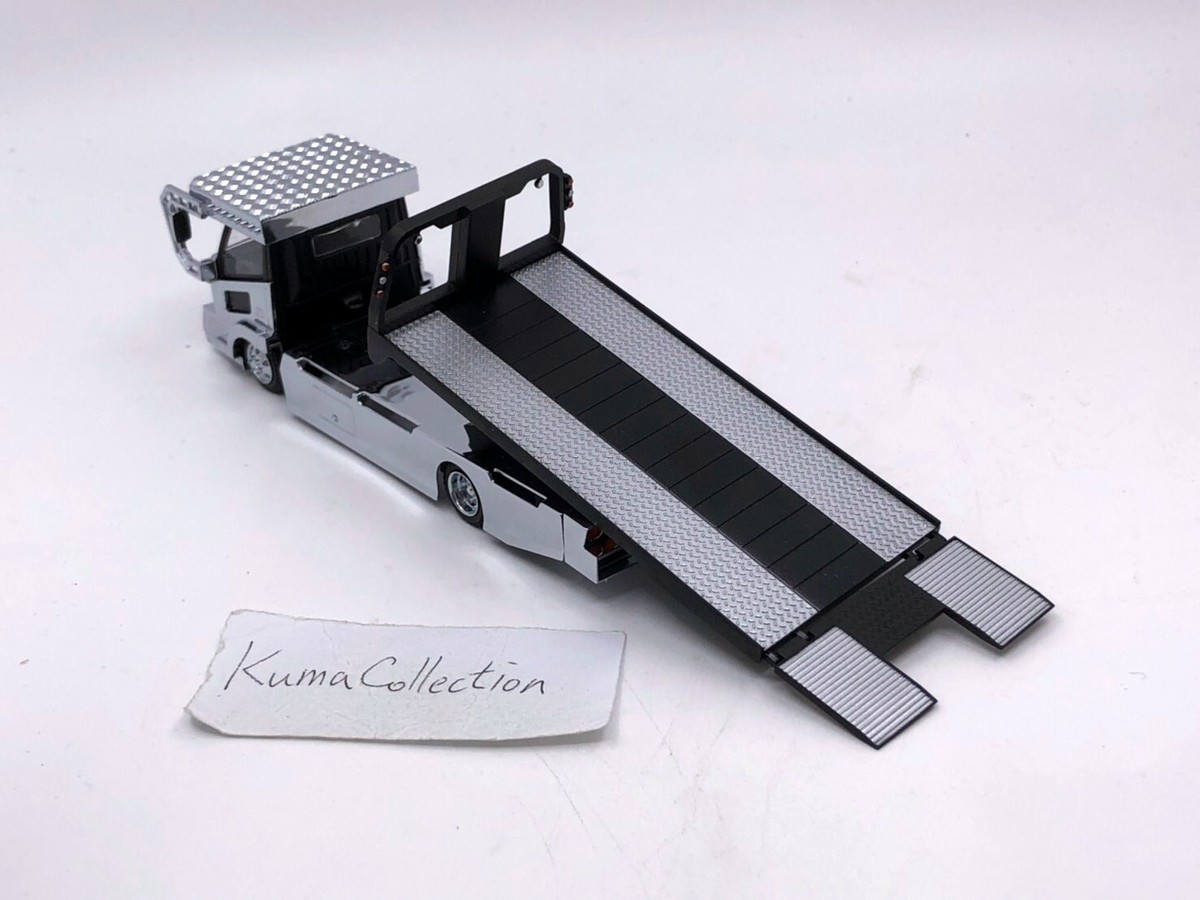 14R-007 MT 1/64 トレーラー Dekotora Silve Dekotora Flatbed Tow Truck With Stickers 1:64 by MicroTurbo
