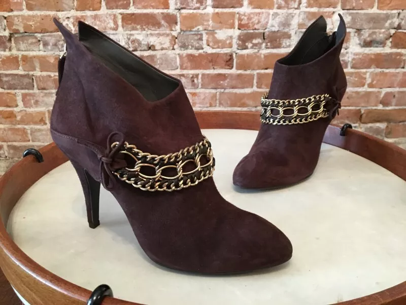 B Makowsky Holly Brown Suede Chain Detail High Heel Ankle Boots