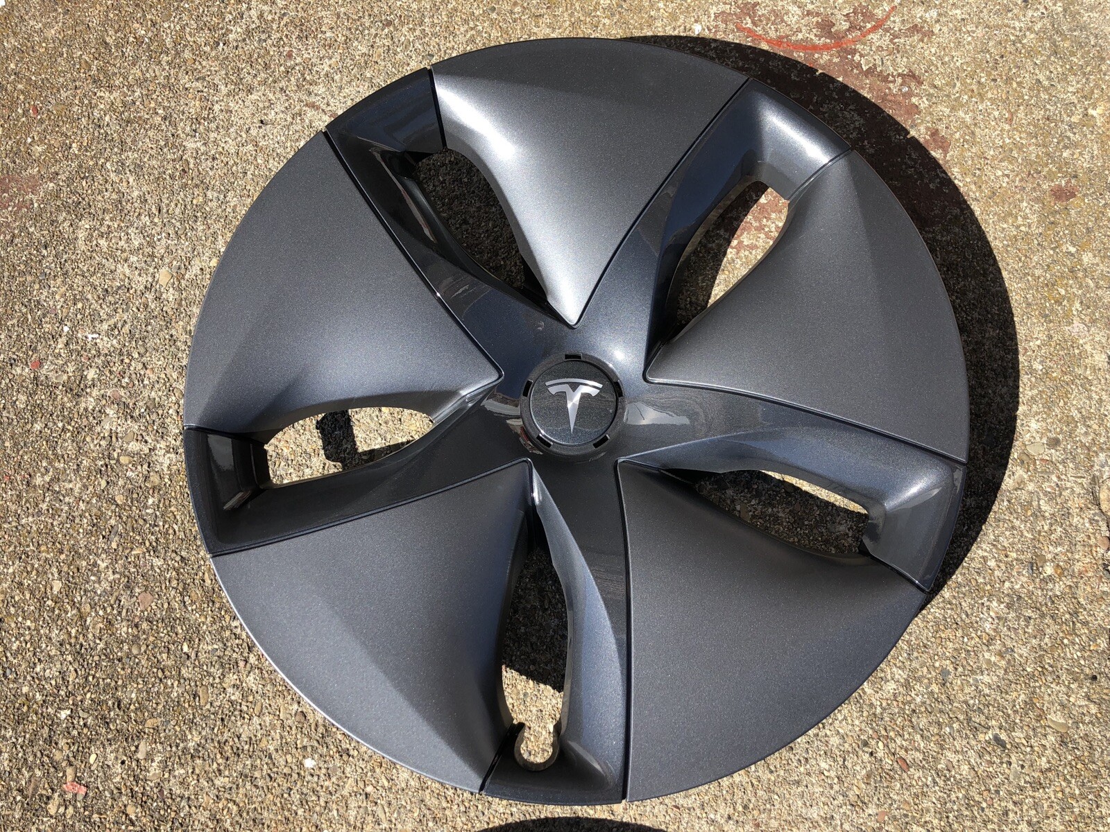 Tesla Model 3 18" OEM Dark Grey Hub Cap Wheel Cover 104423199B NEW X1