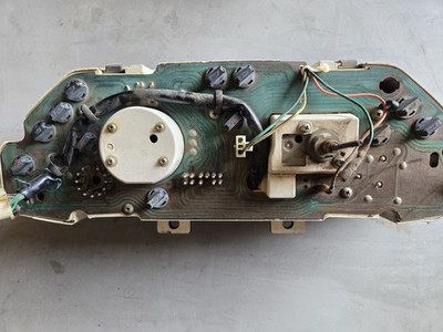 1979-1983 Datsun 280zx Instrument Cluster Speedometer 200KPH