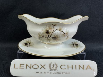 Lenox China Pine~(1)~7 1/2'' Scallop Gravy Boat with Attached Underplate~Mint