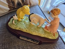 royal doulton(item116)   WINNIE THE POOH EEYORE LOOSES A TAIL WP15 mint