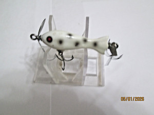 Heddon  Tiny Spook (White Coachdog)