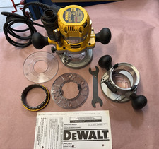Dewalt DW618 2-1/4 HP Fixed Based / Plunge Router Corded Combo Kit EUC