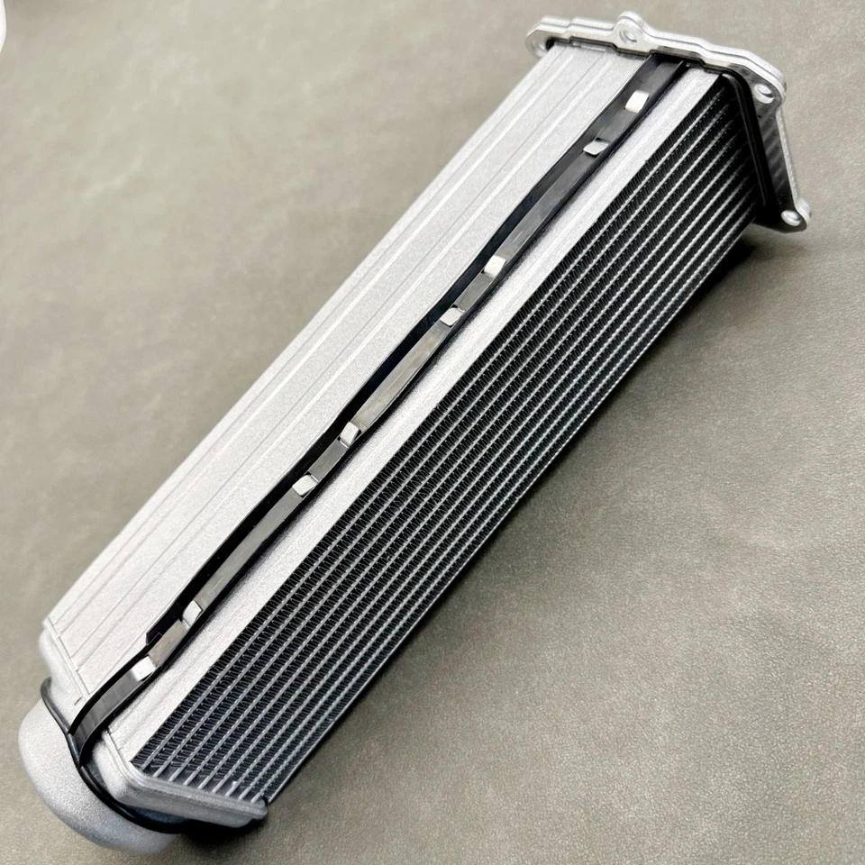 2PCS Intercooler For Audi A4 A7 A8 S4 S5 Q5 Q7 2.0L 3.0L 2010-2017 06E145621E — 第 4/4 张图片