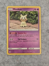 Carta Pokémon Mimikyu TCG Eclissi Cosmica, Rara Regolare, Carta 97/236