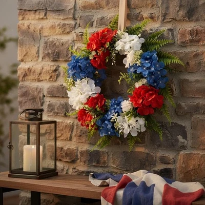 Scharlach-weiß-blauer Kranz patriotisches Design patriotischer Blumenkranz - Bild 1 von 4