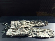 US MILITARY ISSUED ARMY COLD WEATHER TROUSERS WITH SUSPENDERS. SIZE: LG-REG