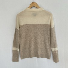 TAHARI Women  s Size Small Pure Luxe 100 Cashmere Cream Tan Color Block Sweater