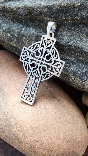 Retired James Avery Openwork Cross Celtic Pendant