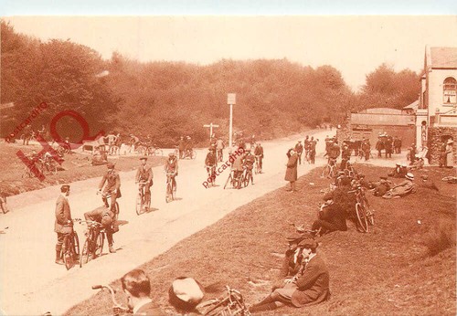 AK, Epping, Robin Hood Hotel, Radfahrer, April 1914 (Repro) [Nostalgie]