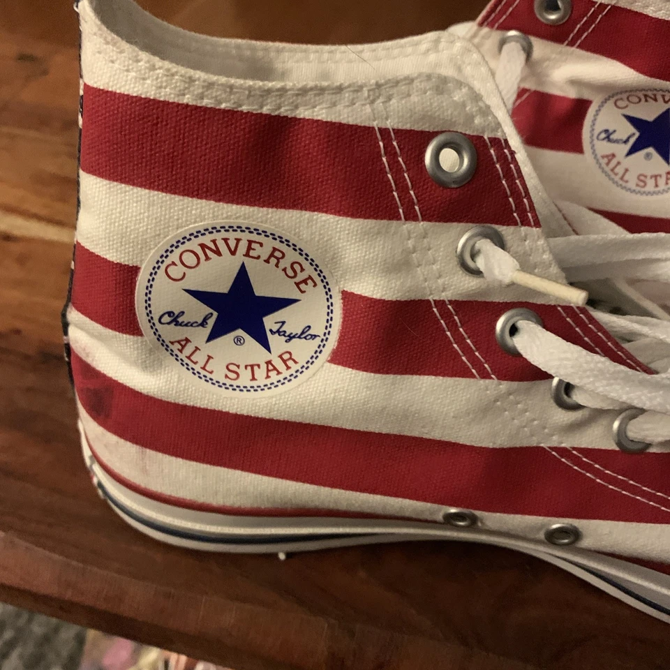 Zapatillas altas Vans estrellas y rayas talla M9 o W11 Foto 3 de 4