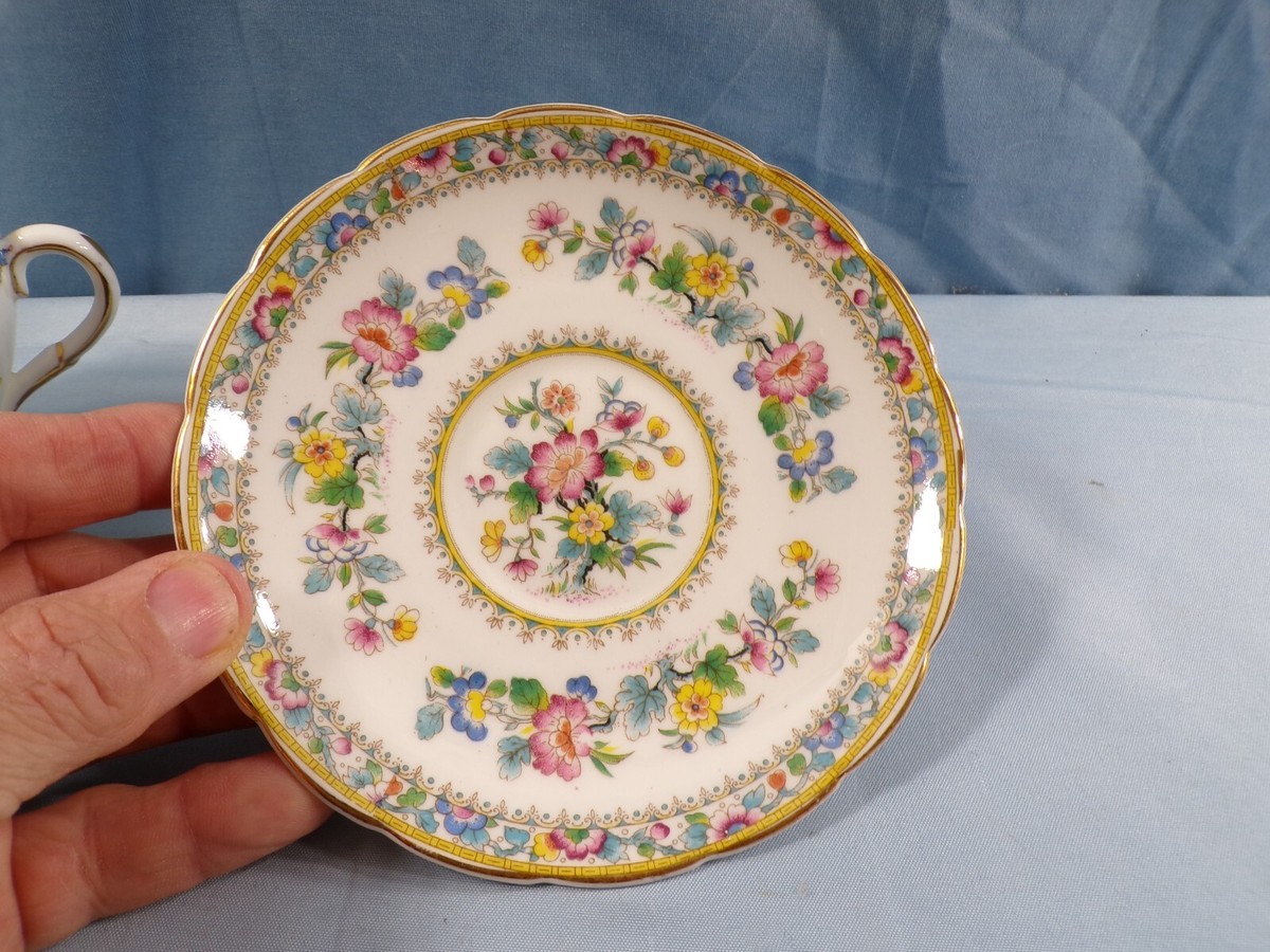 Foley フォリー Ming Rose ケーキ皿とお皿4枚の5点セット Foley China Bone China Cup & Saucer Set - Ming Rose INV150