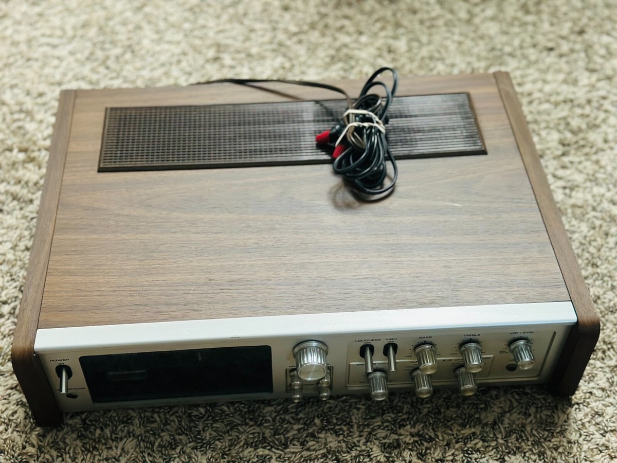 Very Good SANYO RECEIVER DCX3000K STEREO & QUAD RECEIVER Power On