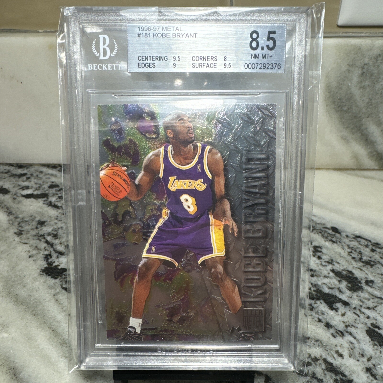 1996 Fleer Metal Kobe Bryant #181 ROOKIE CARD - BGS 8.5 (2 x 9.5's) NM - M 🔥🔥