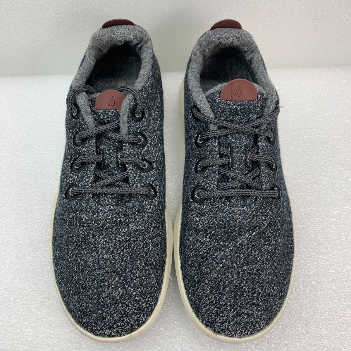 Allbirds Merino Wool Runners Lightweight Sneaker Shoes Dark  display picture 3