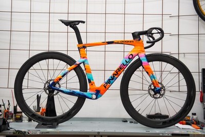 Pinarello Dogma F 2024