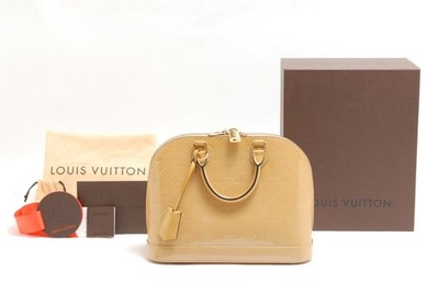 Louis Vuitton Monogram Vernis Alma PM M90170  Hand Bag Padlock Key authentic