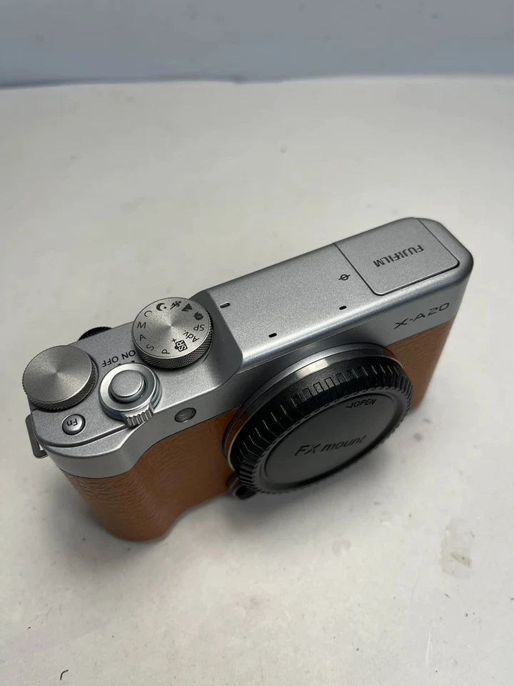 Cámara digital Fujifilm X-A20 16,3 MP APS-C de formato medio - marrón 【Solo cuerpo】 Foto 2 de 4