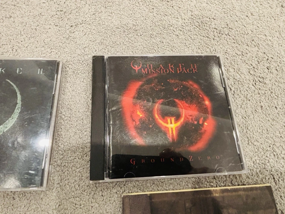 Vintage Quake Lot of PC Games Quake Mission Pack 1 2 Quake 2 Mission Q!Zone - Image 4 of 4