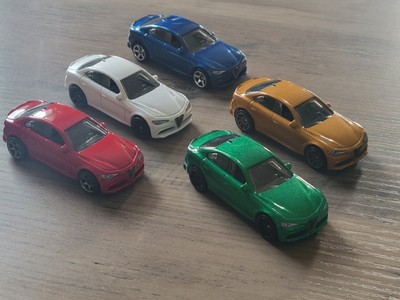 Matchbox 2016 Alfa Romeo Giulia Lot of (5) Red, White, Blue, Gold, Green New!!!!