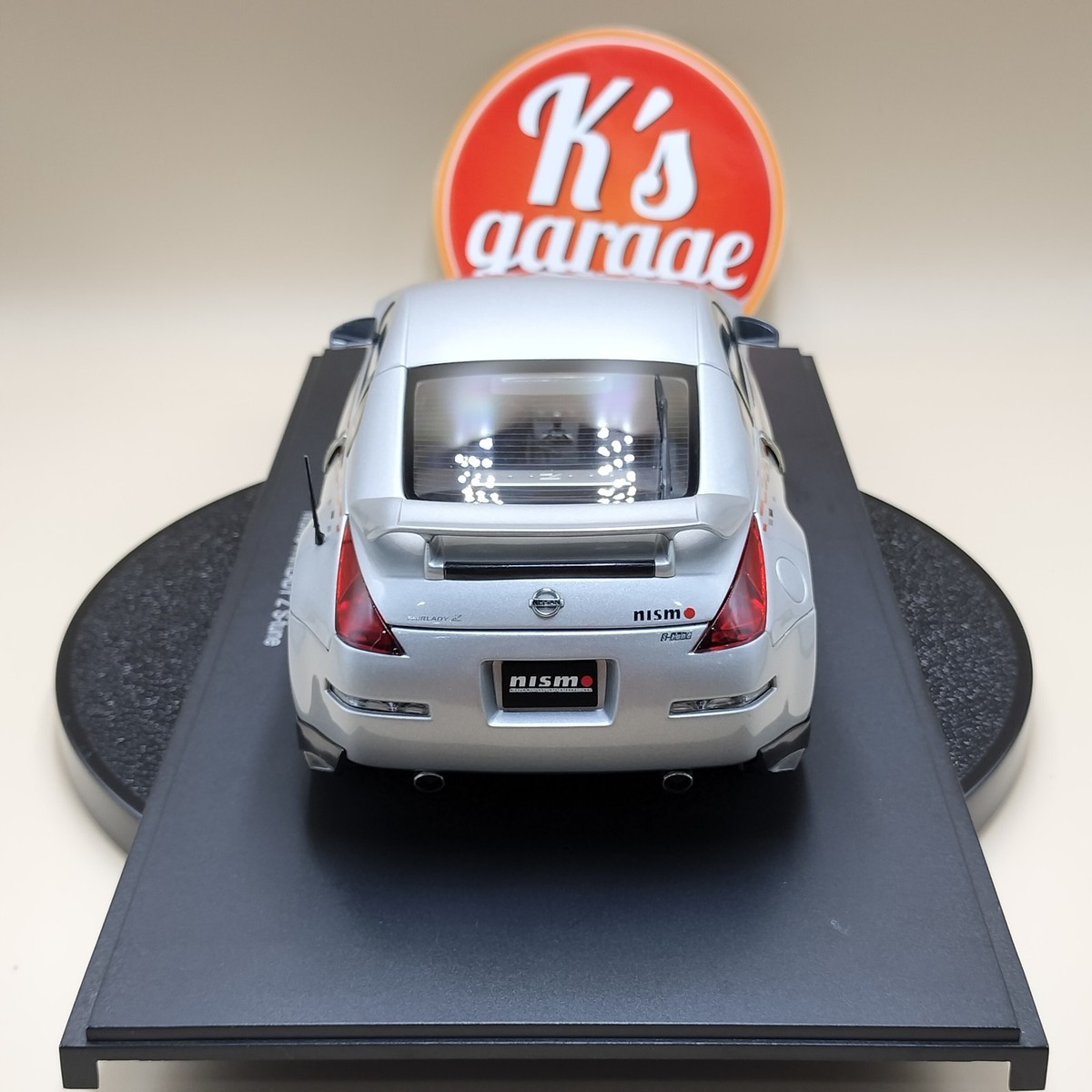 AUTOart 1/18 Nissan Fairlady Z Nismo S-tune Version 350Z 2002