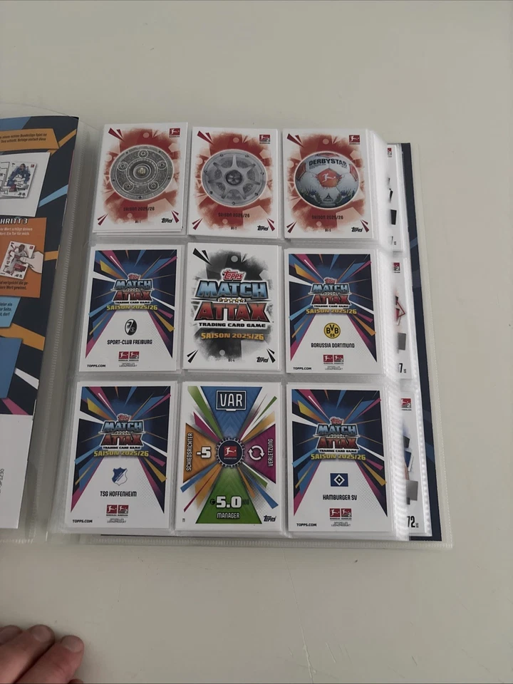 Match Attax Bundesliga 25/26 Alle Basiskarten +3 Legenden/417 Karten Sammelmappe - Bild 2 von 4