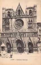 C229 France Lyon Cathedrale Saint Jean   vintage postcard