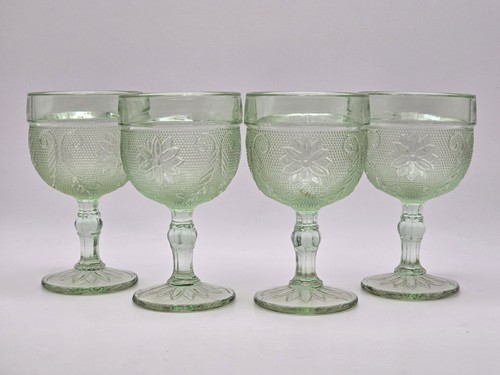 Vintage Indiana Tiara Chantilly Green Sandwich Glass Set of 4 Goblets 4.25" Tall - Picture 2 of 10